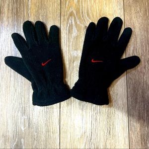 Nike gloves
